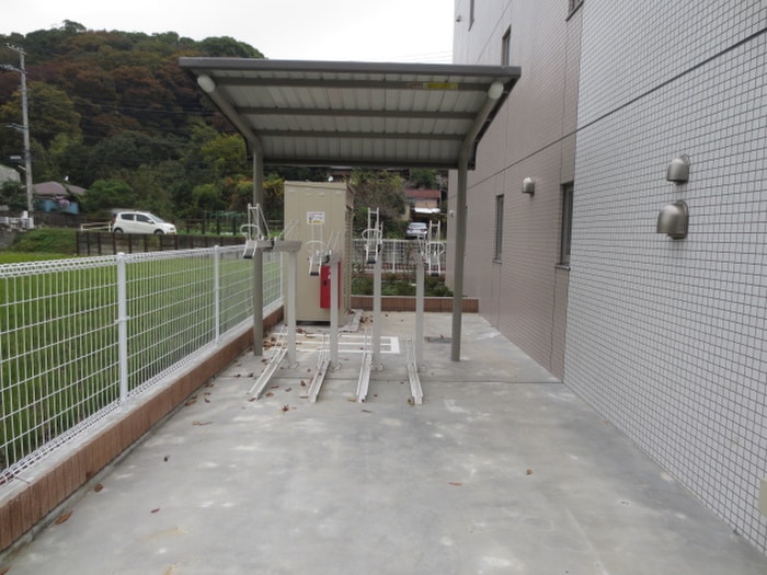 駐車場 マルイレジデンス湘南Ｂ