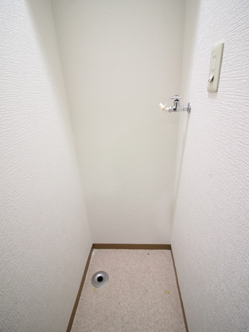 洗濯機置場 エトワール竹の塚