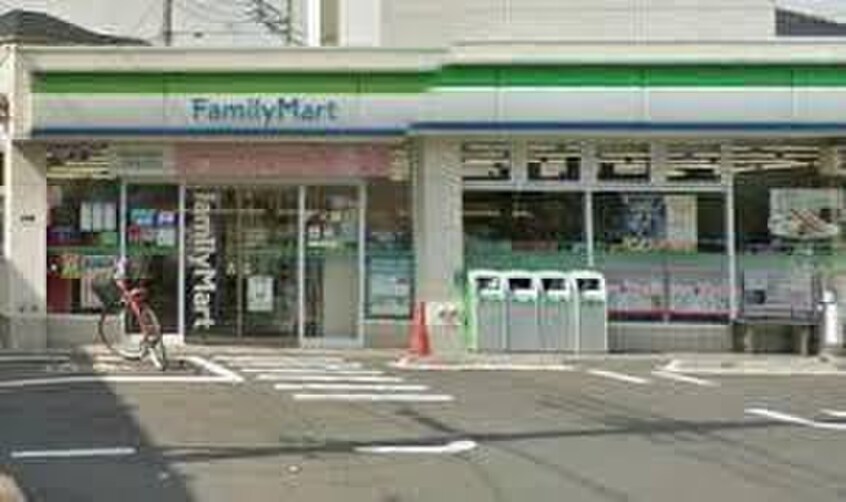 ファミリーマート三鷹中原店(コンビニ)まで136m コ－ポ小原