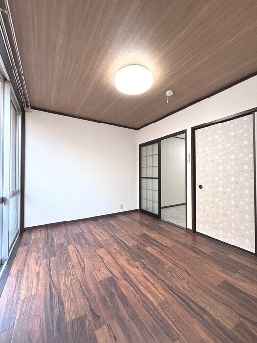居室 和田アパート