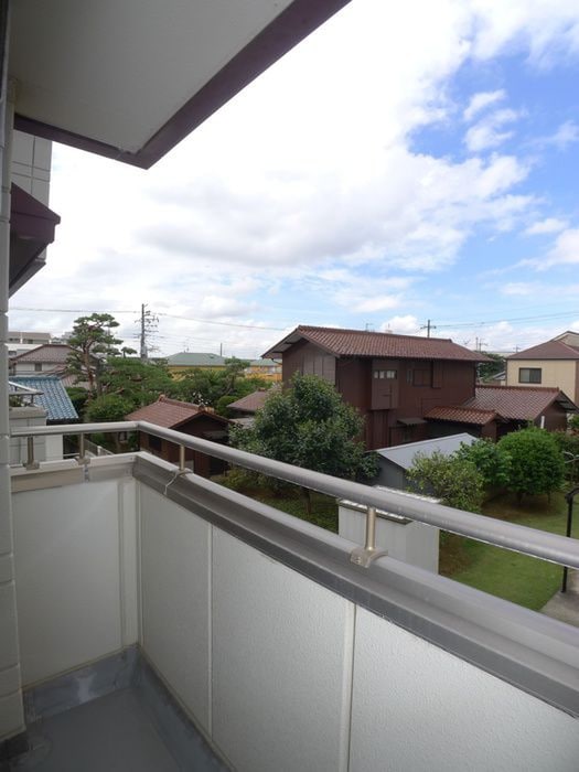 ベランダ・バルコニー メゾンコムラ