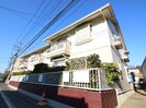 ハイツシャルマンの外観