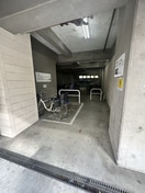 駐輪場 ハイ・フラット・ワン