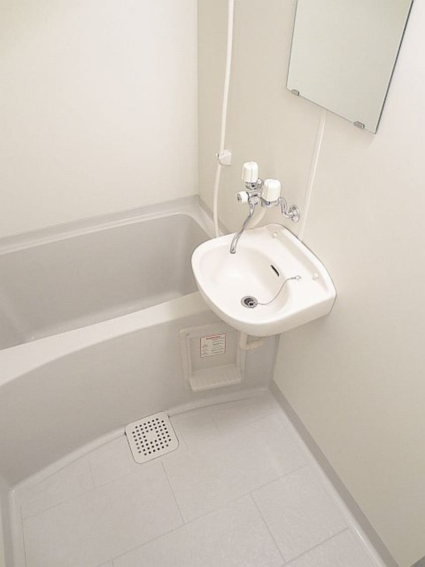 バス／シャワールーム等 ルイ－ズ大沼