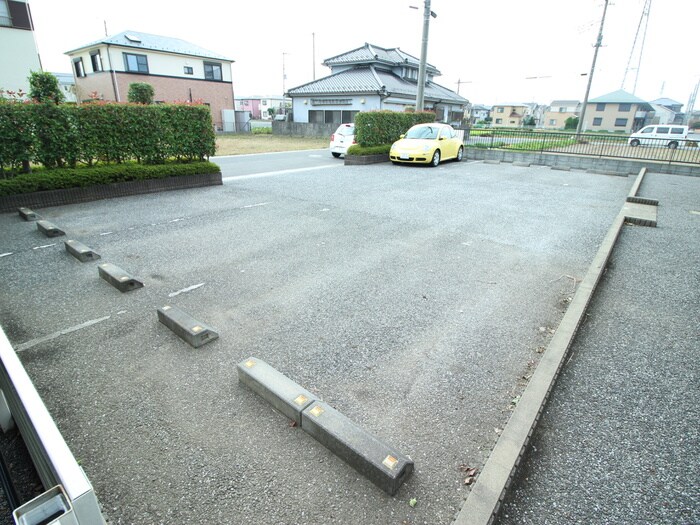 駐車場 モナハイツ