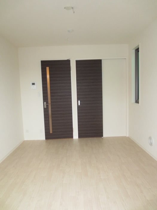 居室 ルミエ－ル