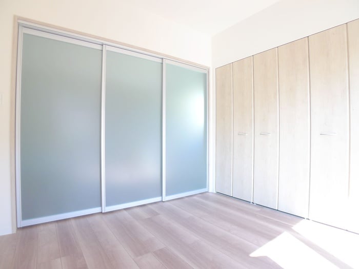 居室 ブラウレーヘン