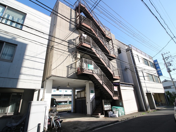 外観写真 ﾐｽﾀ-　B ﾋﾞﾙ