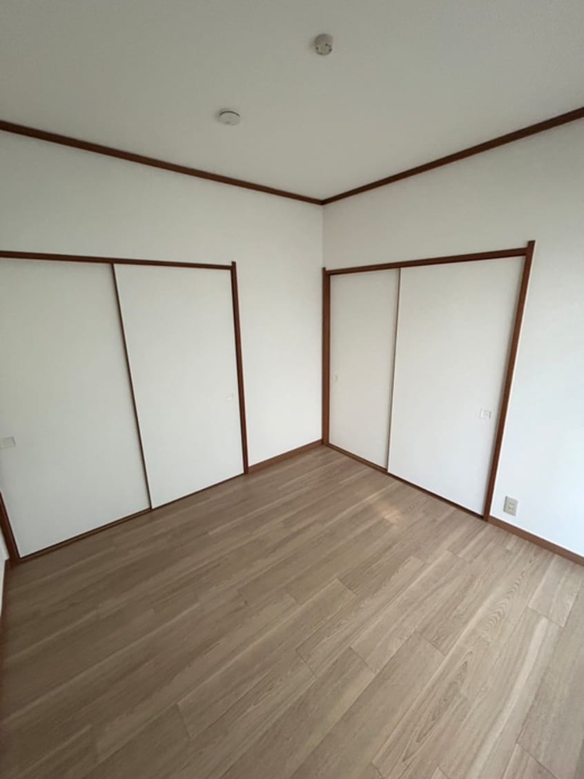 居室 Ｔ・ＨＯＵＳＥ