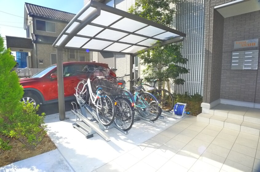 駐輪場 クレストアサヒ