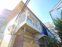 メゾンクレドール