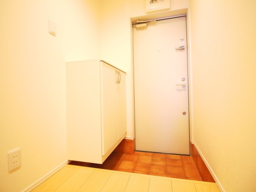 玄関 ＮＯＡＲＫ今成