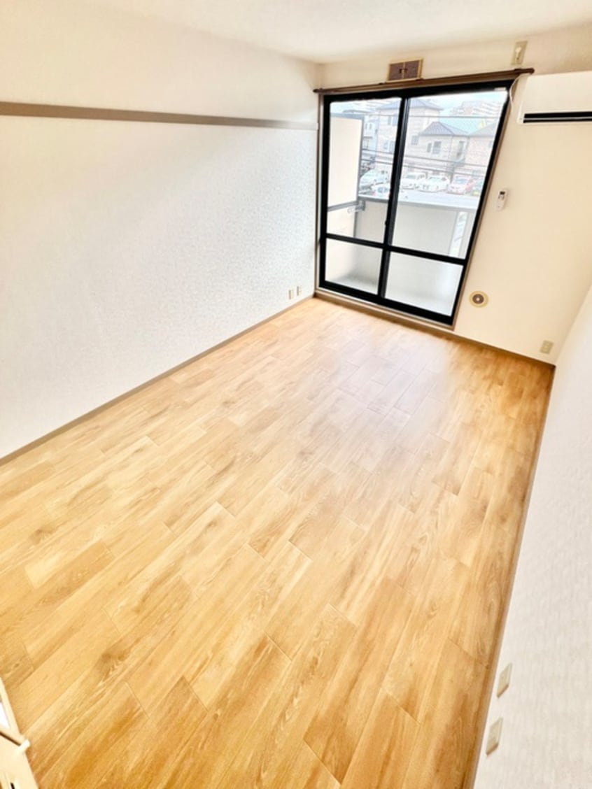 居室 ミューレル信栄