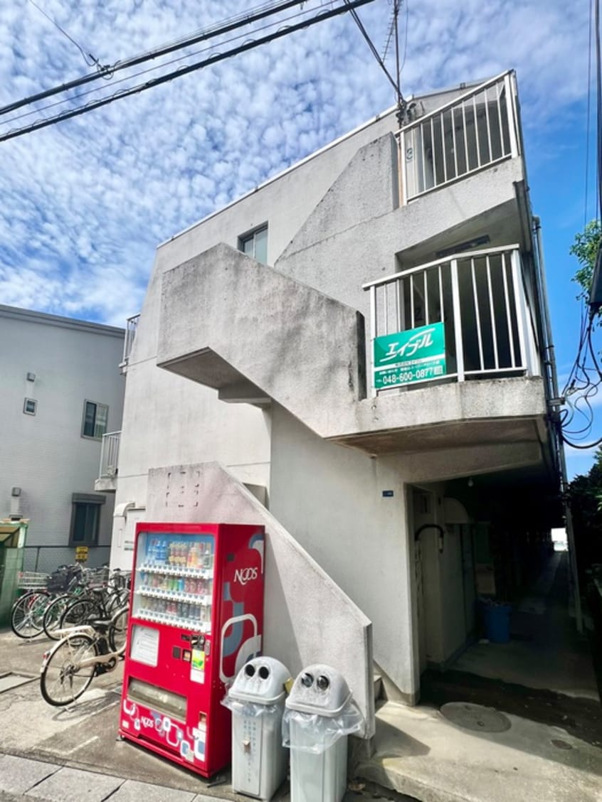 エントランス部分 ウィリアムヒルズ新都心