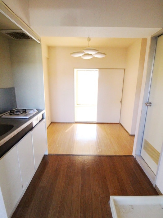 玄関 ウィリアムヒルズ新都心