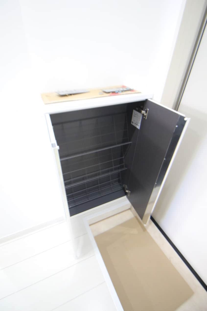 靴箱 ノーヴェルメゾン