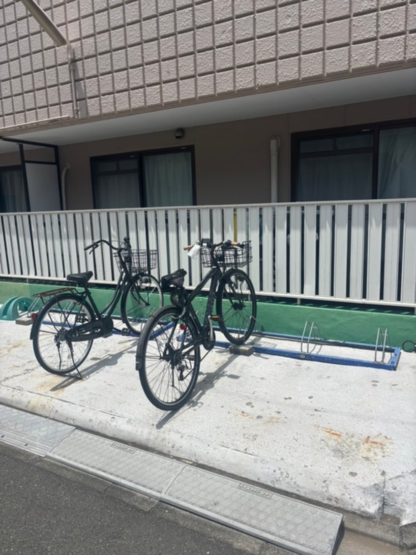 駐輪場 クレイン１
