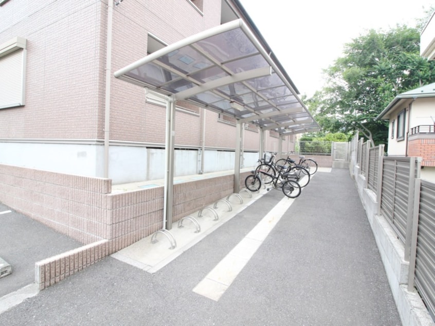 駐輪場 ソフィアコ－ト四季