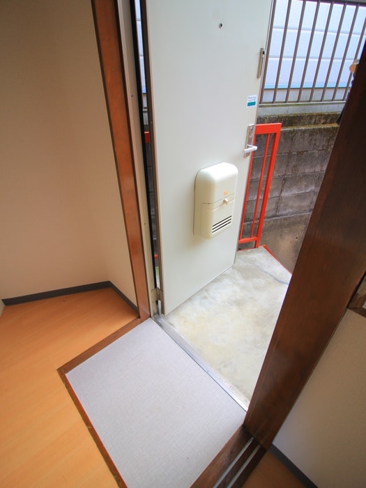 玄関 メルベーユ兼房