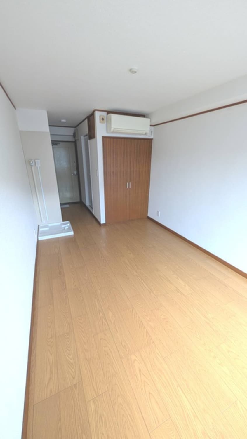 居室 ＣＡＳＡ　ＯＫＡＺＡＫＩ