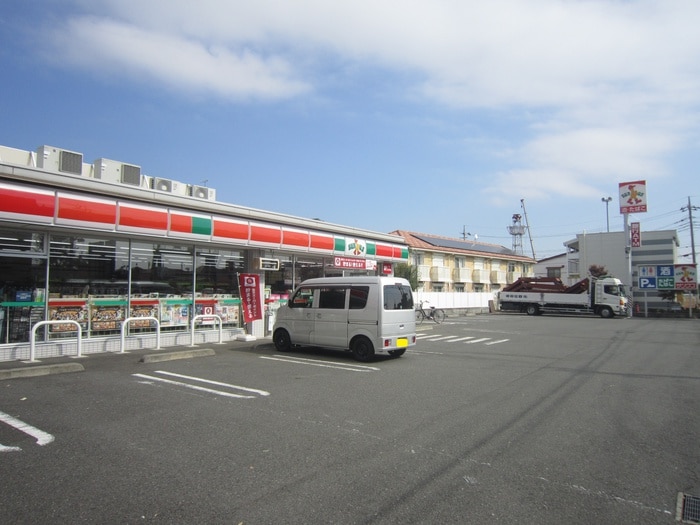 サンクス(コンビニ)まで250m コンフォ－ルパレス