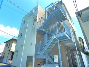 イースタイル綾瀬Ⅵ
