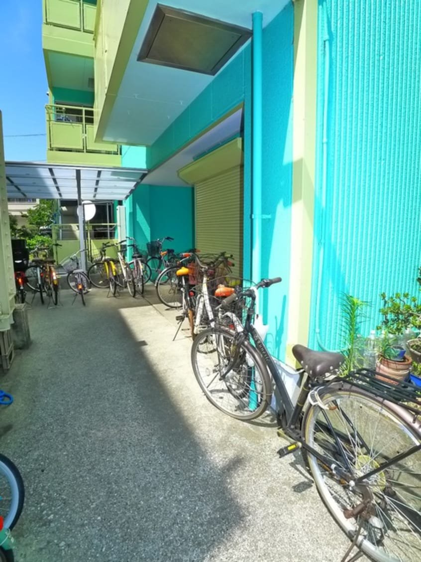 駐輪場 保戸田マンション