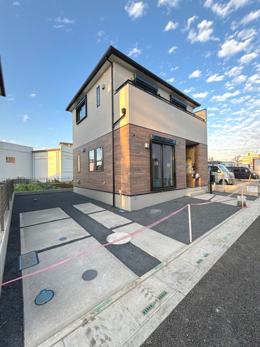 駐輪場 三室戸建B