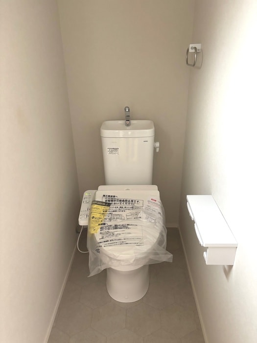 トイレ 三室戸建B