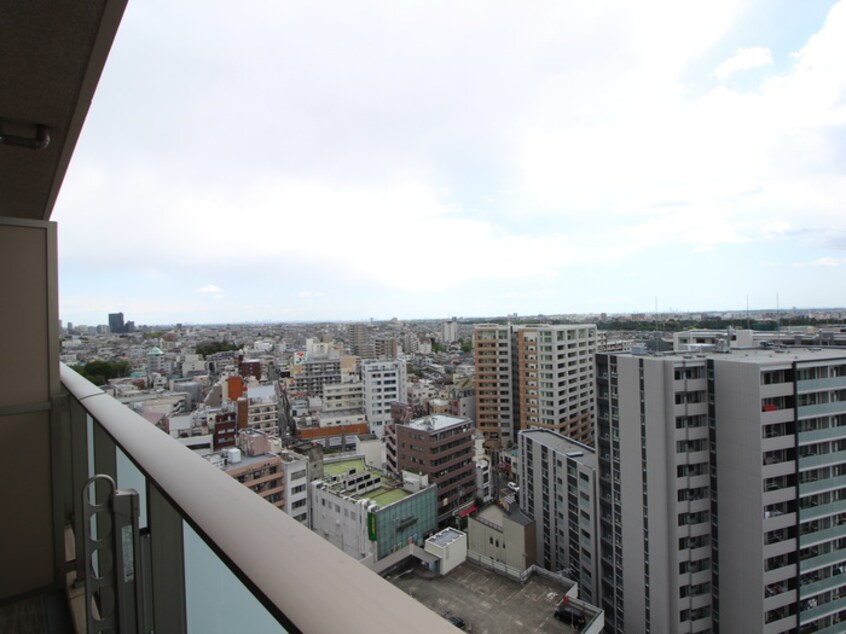 室内からの展望 ﾘﾋﾞｵﾀﾜｰ小田急相模原(1704)