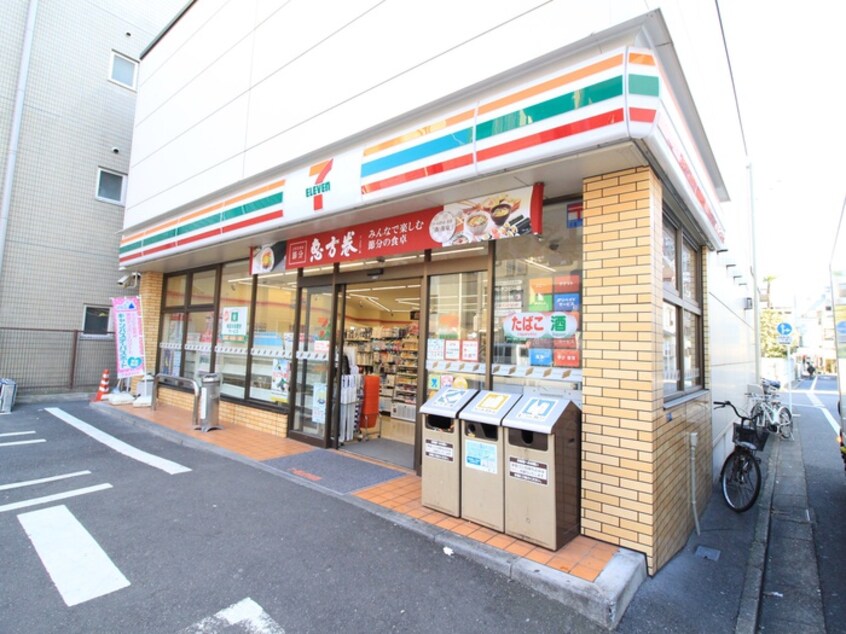 セブンイレブン田端新町3丁目店(コンビニ)まで220m ザ・レジデンス田端