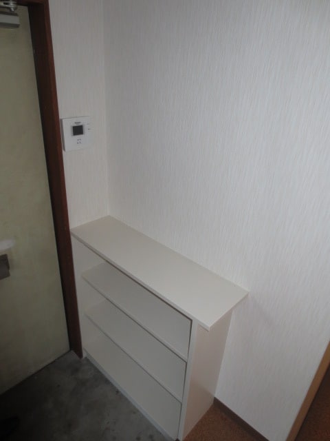 靴箱 池田ハイツ