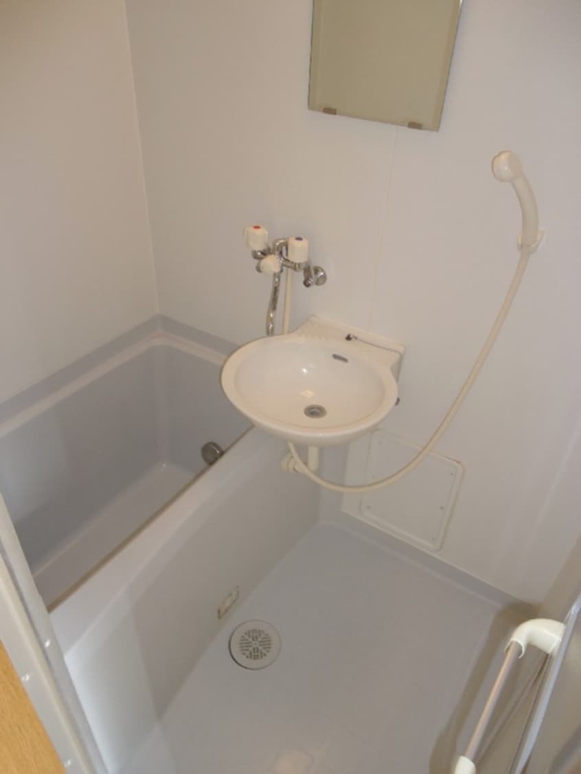 バス／シャワールーム等 ハイツ栴檀