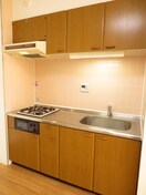 キッチン ア－ク亀戸３丁目