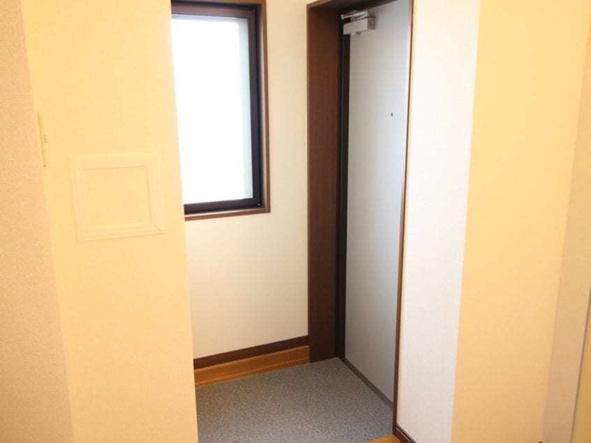 玄関 第１芙蓉ハイツ