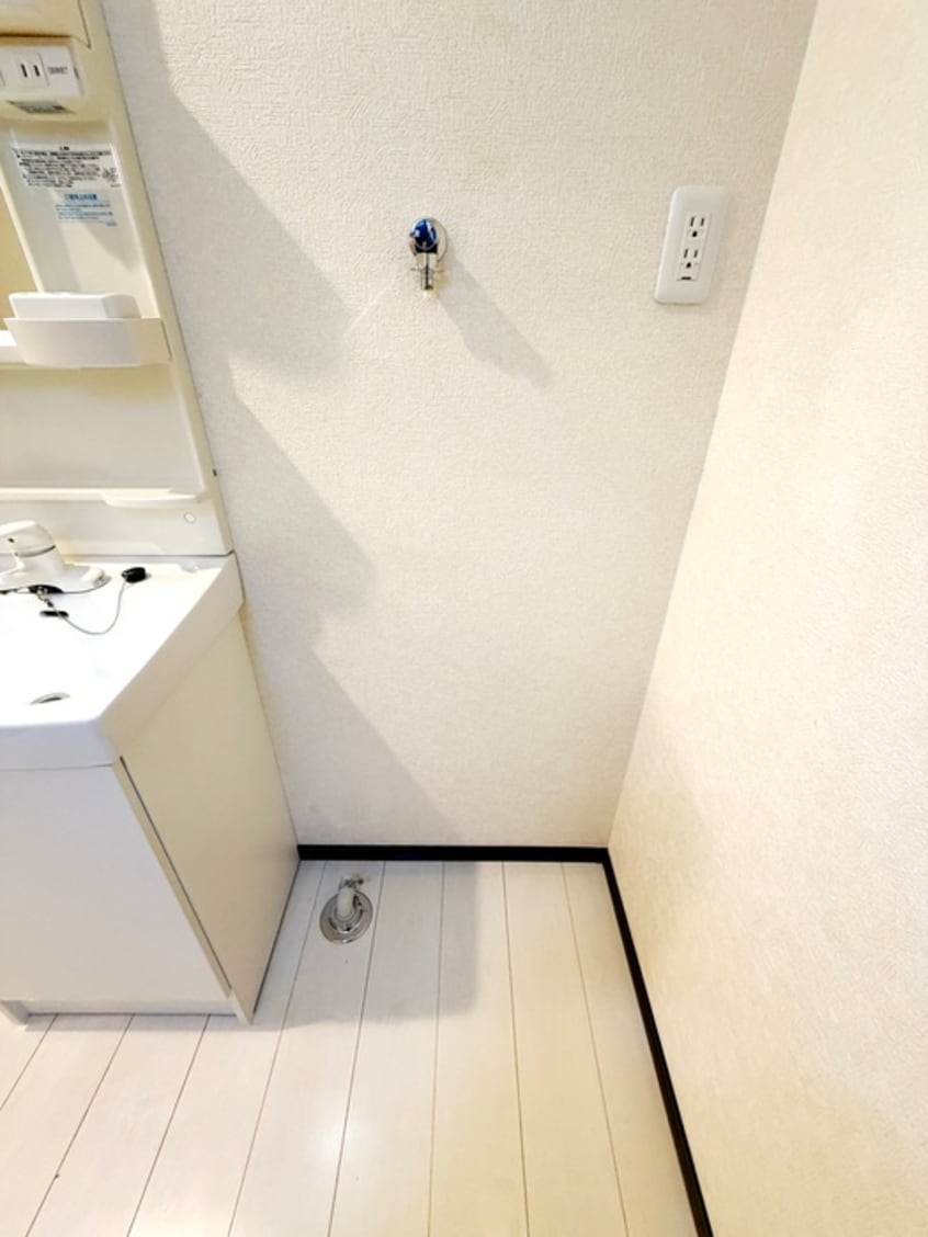 洗濯機置場 グランドゥール横浜