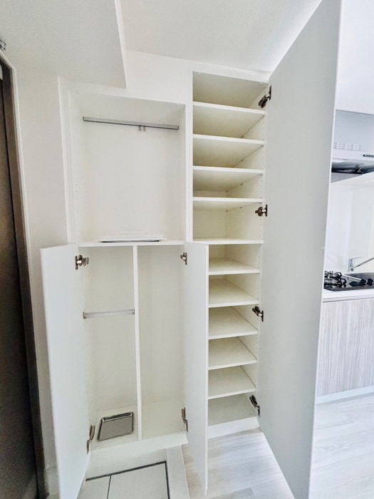 靴箱 リヴシティ横濱石川町