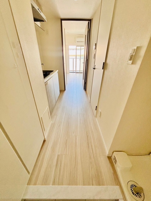 廊下 リヴシティ横濱石川町