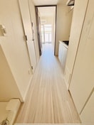 廊下 リヴシティ横濱石川町