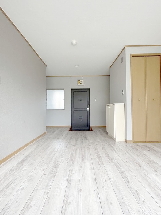 居室 寿々川ビル