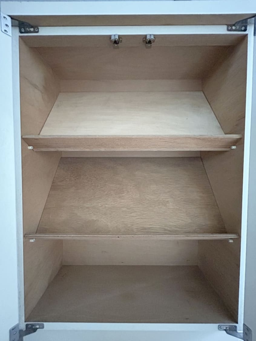 靴箱 寿々川ビル