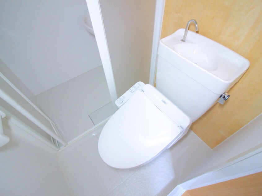 トイレ 牧島マンション
