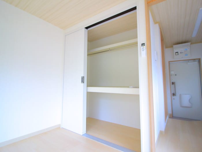 収納 牧島マンション