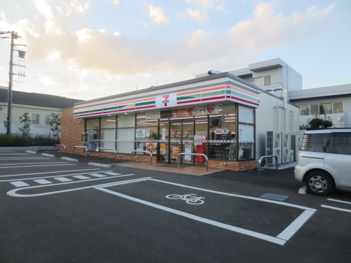 セブンイレブン 藤沢湘南台6丁目店(コンビニ)まで234m メドウス湘南台