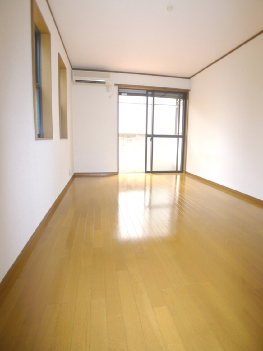 居室 稲毛台フラット