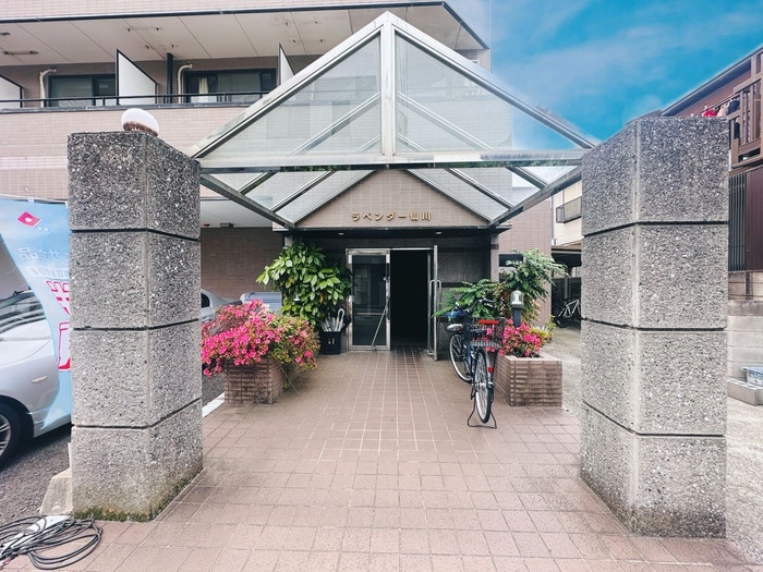 エントランス部分 ラベンダ－仙川