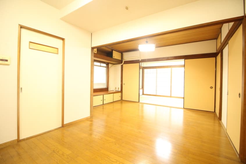 居室 シャ－レ－シバタ