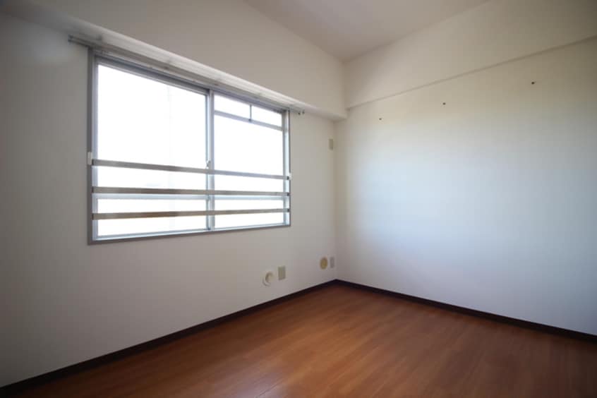 居室 パインクレスト１番館