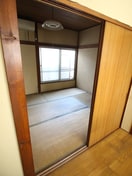 居室 井上荘