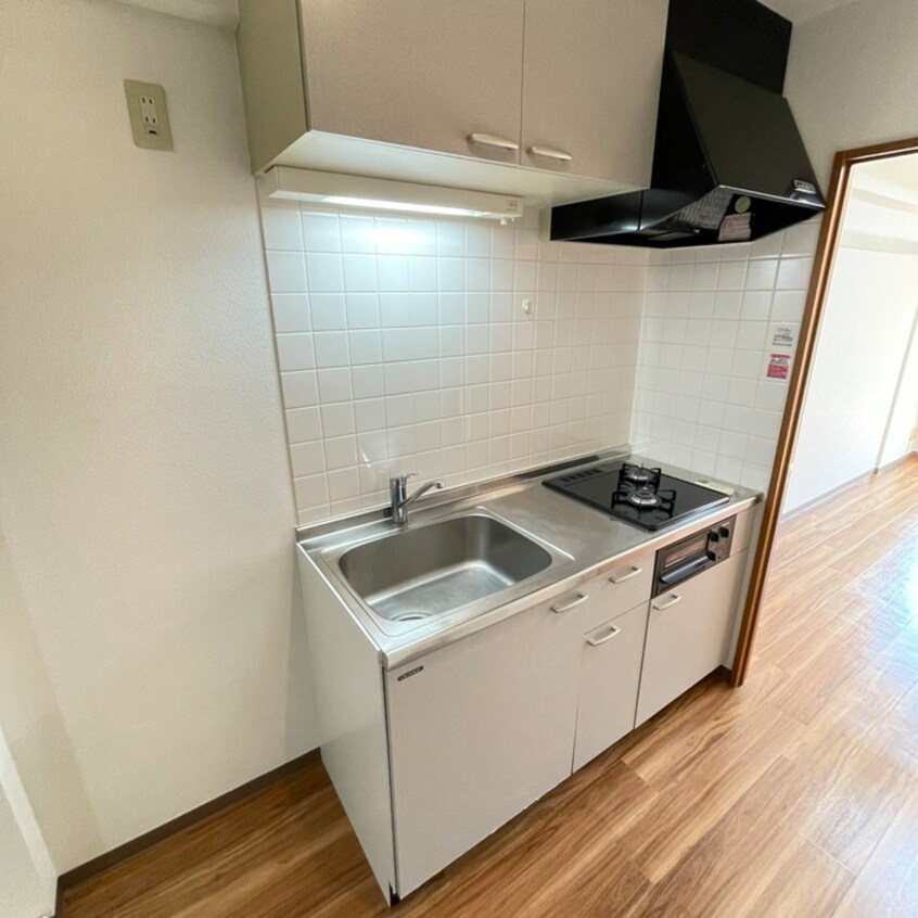 キッチン カスタリア野毛山